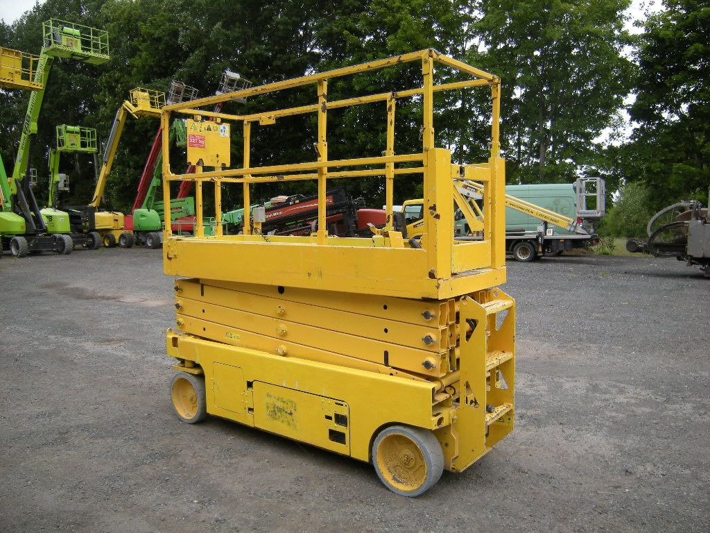 Лизинг на  Genie GS-2632, Scherenarbeitsbühne Genie 10 m Genie GS-2632, Scherenarbeitsbühne Genie 10 m: слика 18