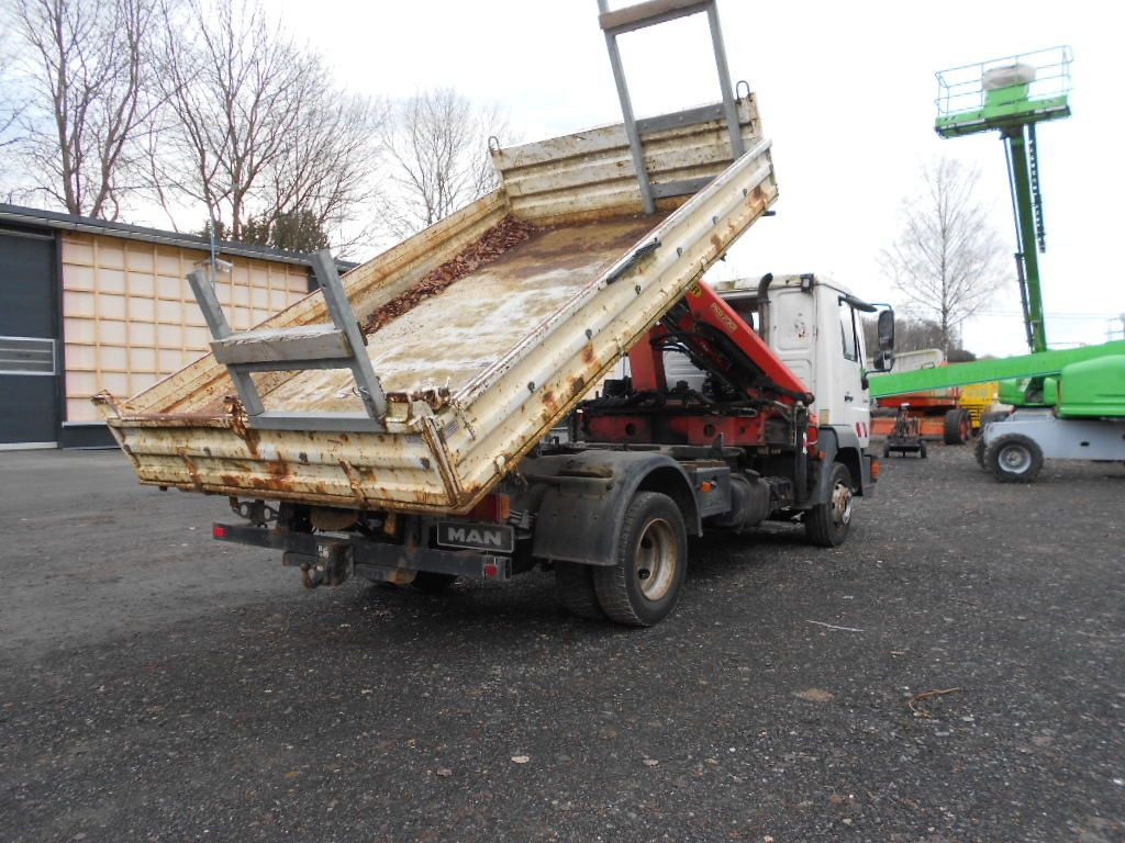 MAN MAN LE8.150 mit Palfinger PKG7001 MAN LE8.150 mit Palfinger PKG7001 - Кипер, Камион со кран: слика 4 MAN MAN LE8.150 mit Palfinger PKG7001 MAN LE8.150 mit Palfinger PKG7001 - Кипер, Камион со кран: слика 4