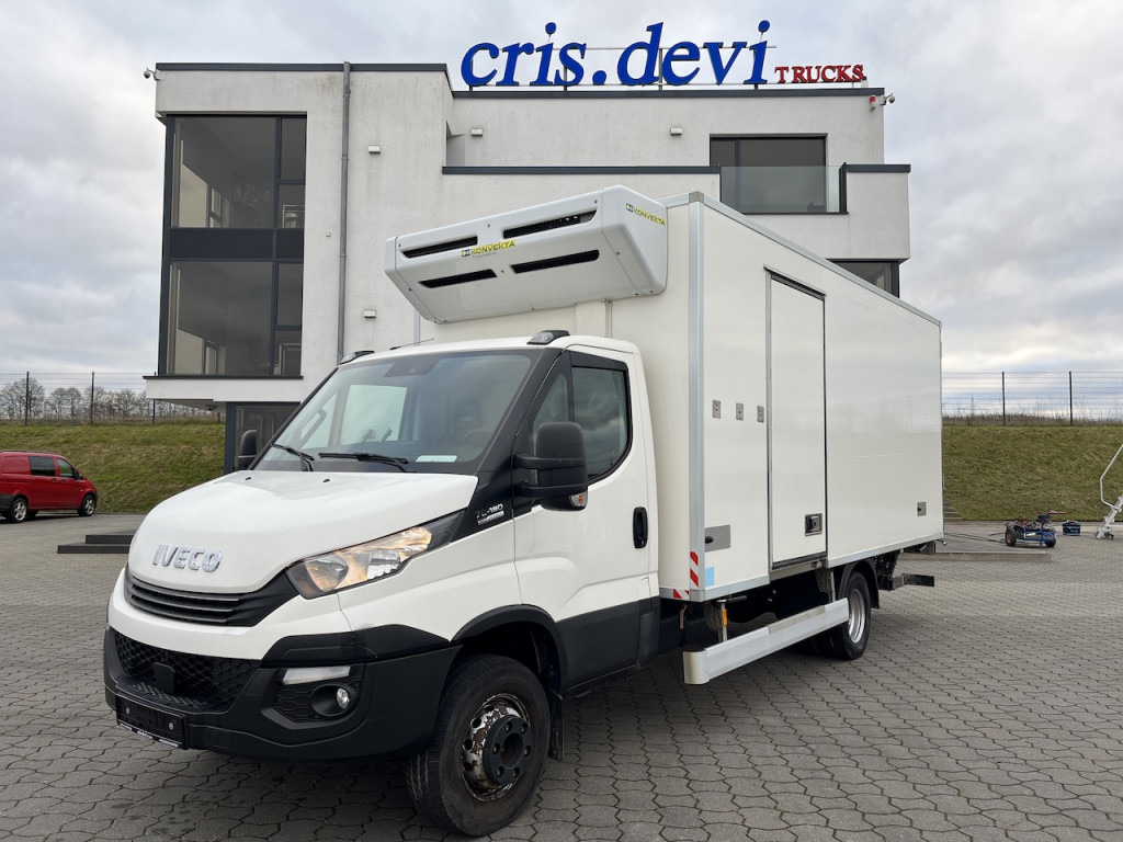 Iveco 70C18 Daily Tiefkühlkoffer mit Ladebordwand - Комбе ладилник: слика 1 Iveco 70C18 Daily Tiefkühlkoffer mit Ladebordwand - Комбе ладилник: слика 1
