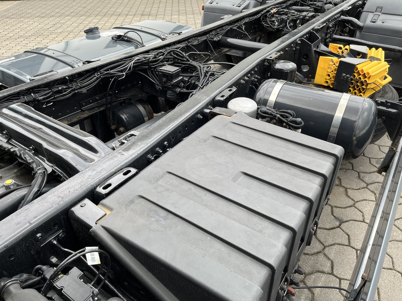 MAN TGX 26.500 6x2 Fahrgestell Lenk-Liftachse AHK - Камион: слика 5 MAN TGX 26.500 6x2 Fahrgestell Lenk-Liftachse AHK - Камион: слика 5