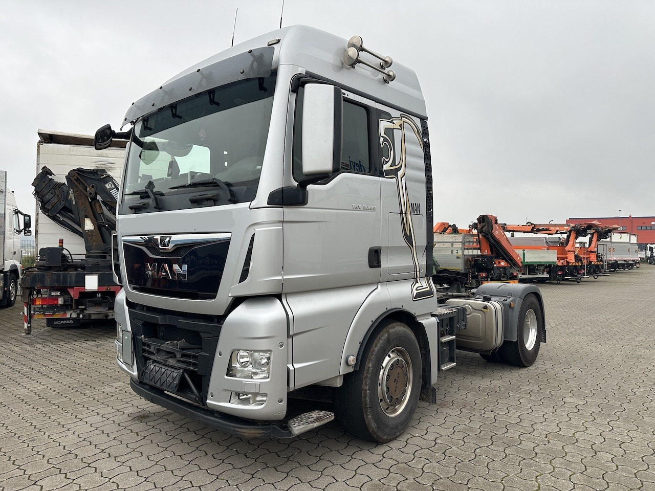 MAN TGX 18.500 4x2 LL Intarder Motorschaden - Камион влекач: слика 1 MAN TGX 18.500 4x2 LL Intarder Motorschaden - Камион влекач: слика 1