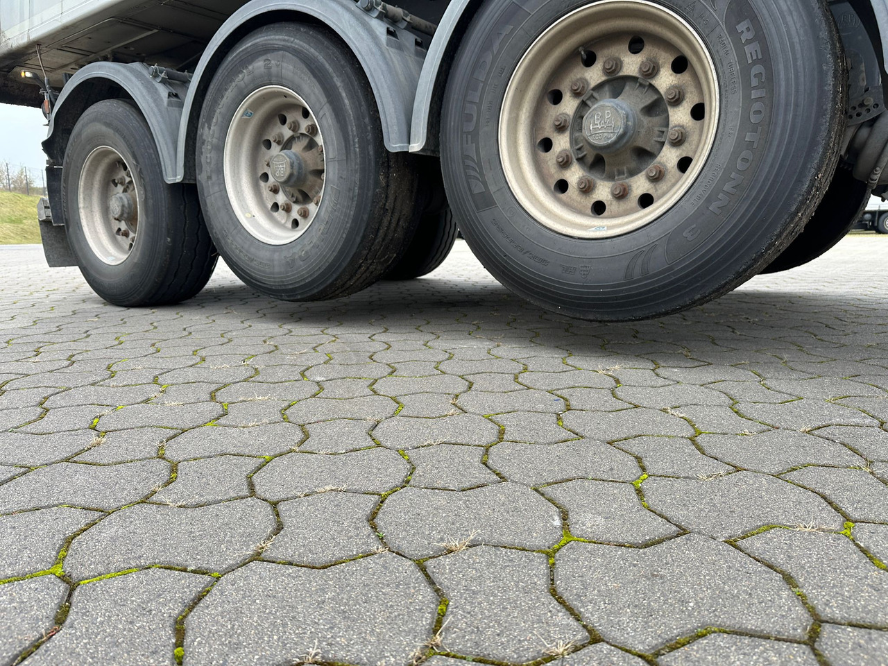 Kempf SKM 35 3 Thermo Mulde | TÜV NEU - Кипер полуприколка: слика 2 Kempf SKM 35 3 Thermo Mulde | TÜV NEU - Кипер полуприколка: слика 2