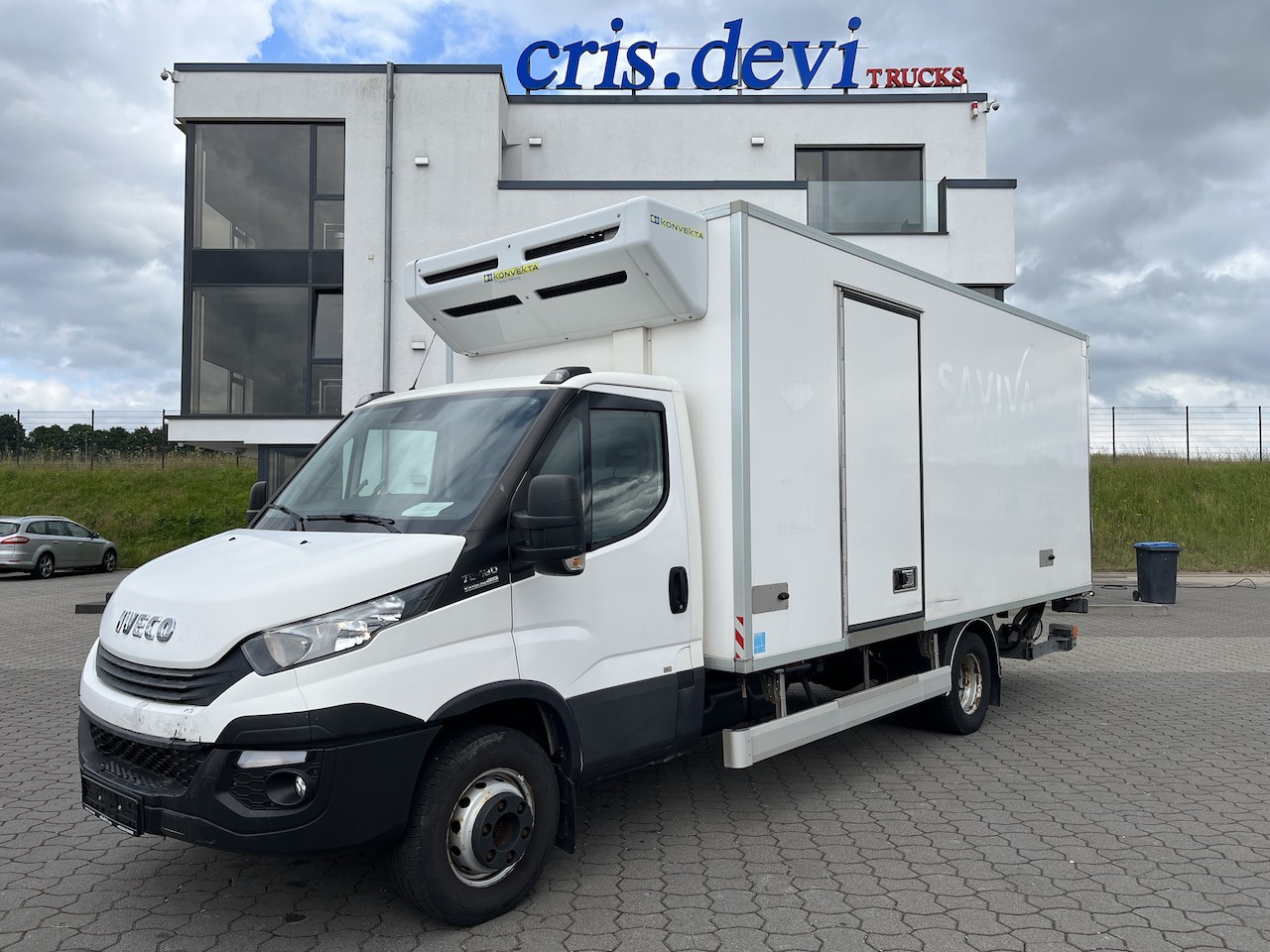 Iveco 70C18 Daily Kühlkoffer mit Ladebordwand Konvekta - Комбе: слика 1 Iveco 70C18 Daily Kühlkoffer mit Ladebordwand Konvekta - Комбе: слика 1