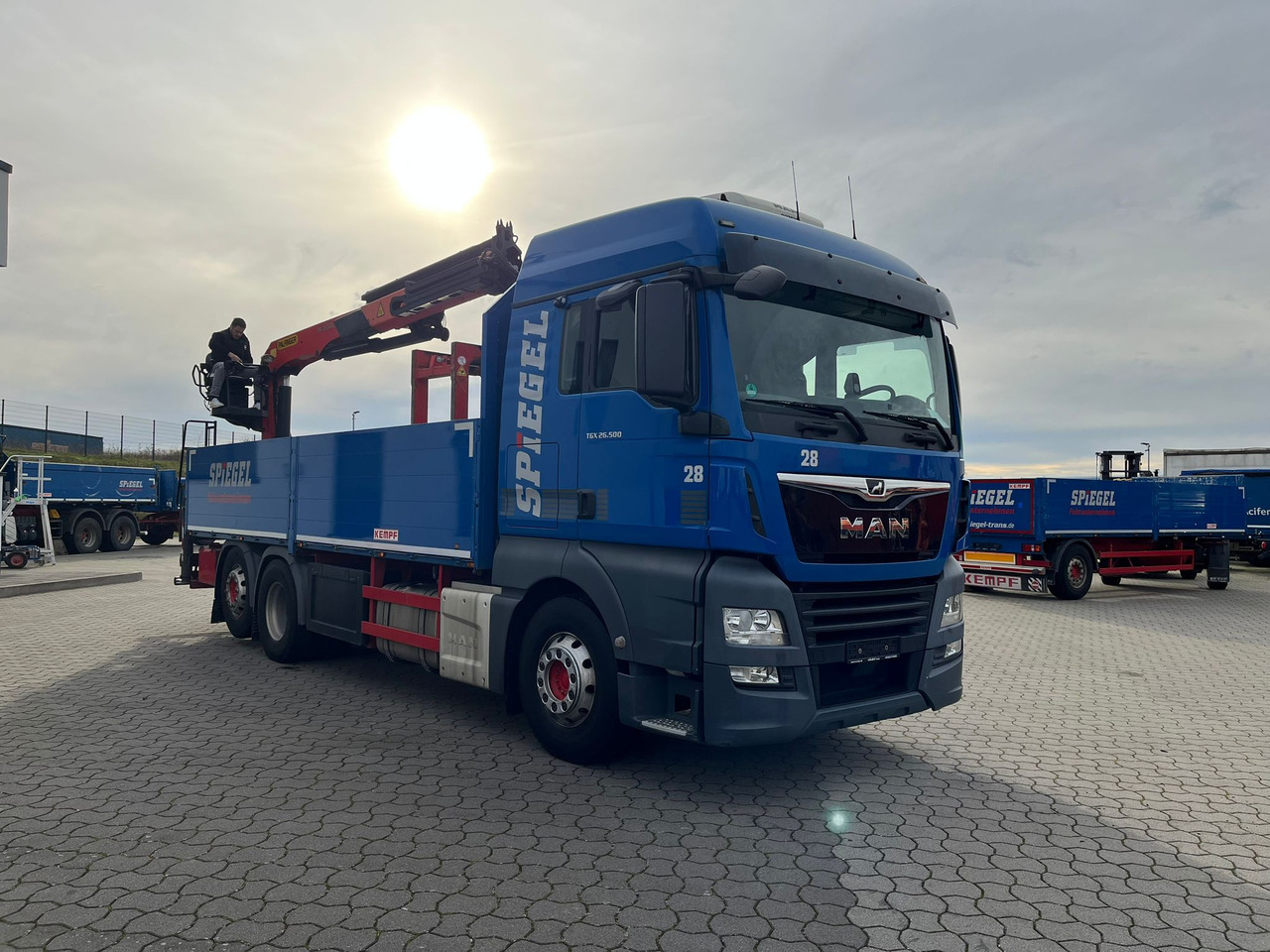MAN TGX 26.500 6x2 Palfinger 18001 SLD 3 Baustoff - Камион со платформа, Камион со кран: слика 3 MAN TGX 26.500 6x2 Palfinger 18001 SLD 3 Baustoff - Камион со платформа, Камион со кран: слика 3