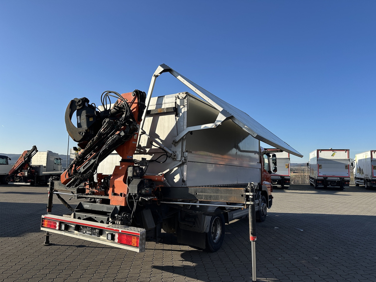 Mercedes-Benz Atego 1529 4x2 Atlas 57.3-A2 Kadaverkipper - Камион со кран, Кипер: слика 2 Mercedes-Benz Atego 1529 4x2 Atlas 57.3-A2 Kadaverkipper - Камион со кран, Кипер: слика 2