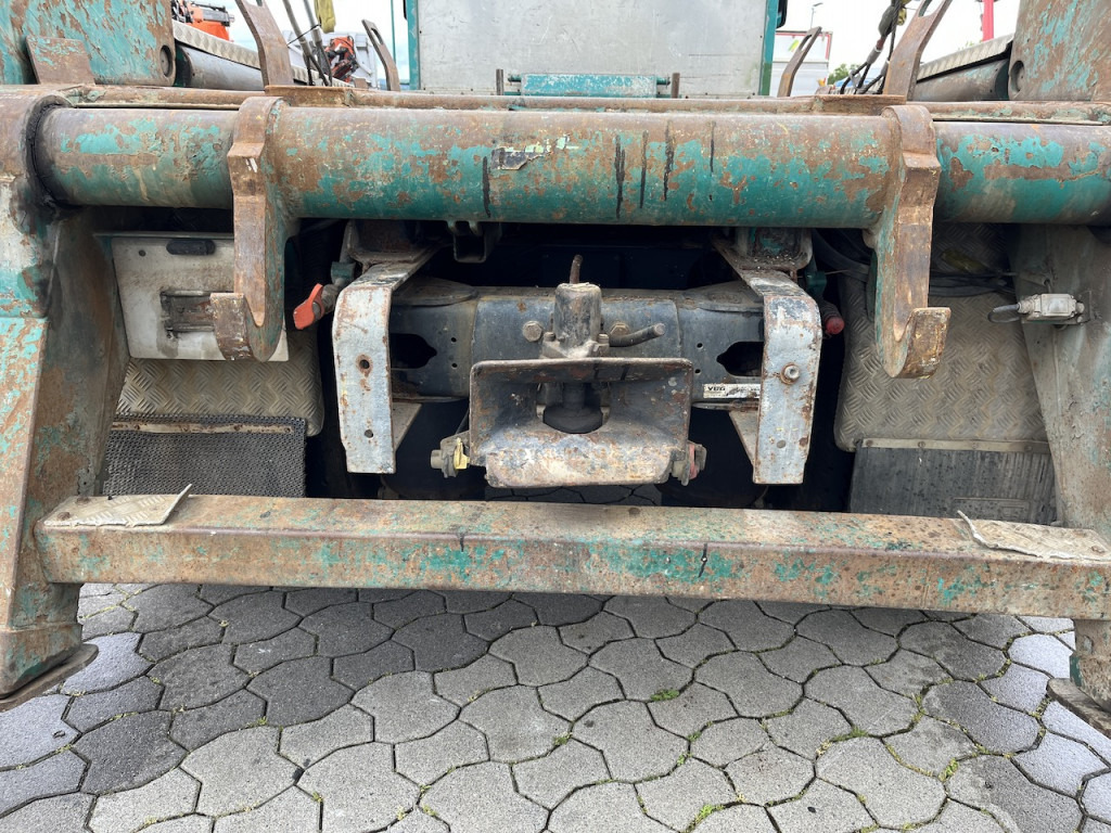 Scania P114 340 4x2 Trösch Absetzkipper Retarder AHK - Камион за подигање контејнери: слика 5 Scania P114 340 4x2 Trösch Absetzkipper Retarder AHK - Камион за подигање контејнери: слика 5