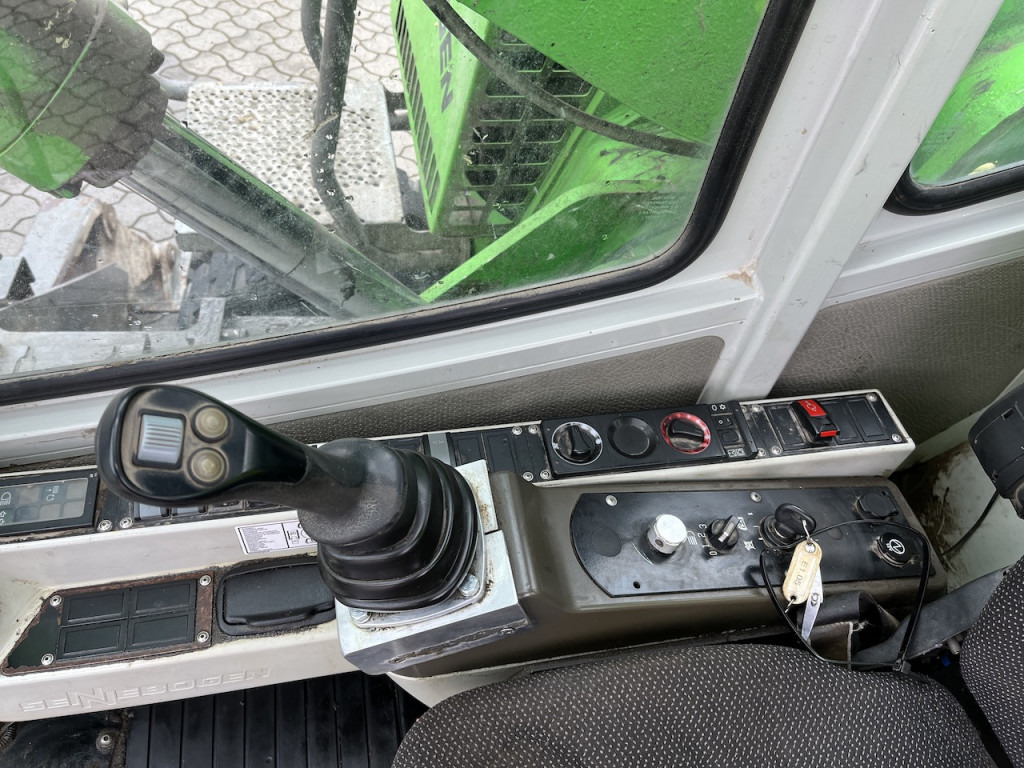 Sennebogen 818 Umschlagbagger Greifer - Багер на тркала: слика 3 Sennebogen 818 Umschlagbagger Greifer - Багер на тркала: слика 3