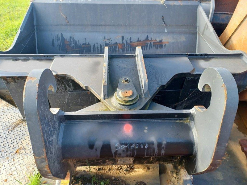 Eurosteel Inclining bucket - Корпа за Градежна машина: слика 2 Eurosteel Inclining bucket - Корпа за Градежна машина: слика 2
