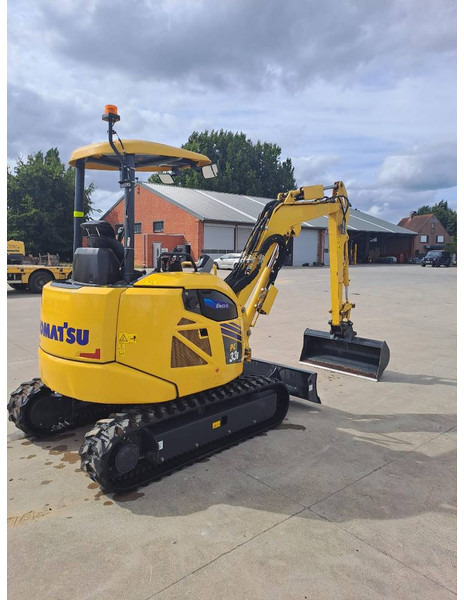 Komatsu PC33E-6 - Мини багер: слика 1 Komatsu PC33E-6 - Мини багер: слика 1