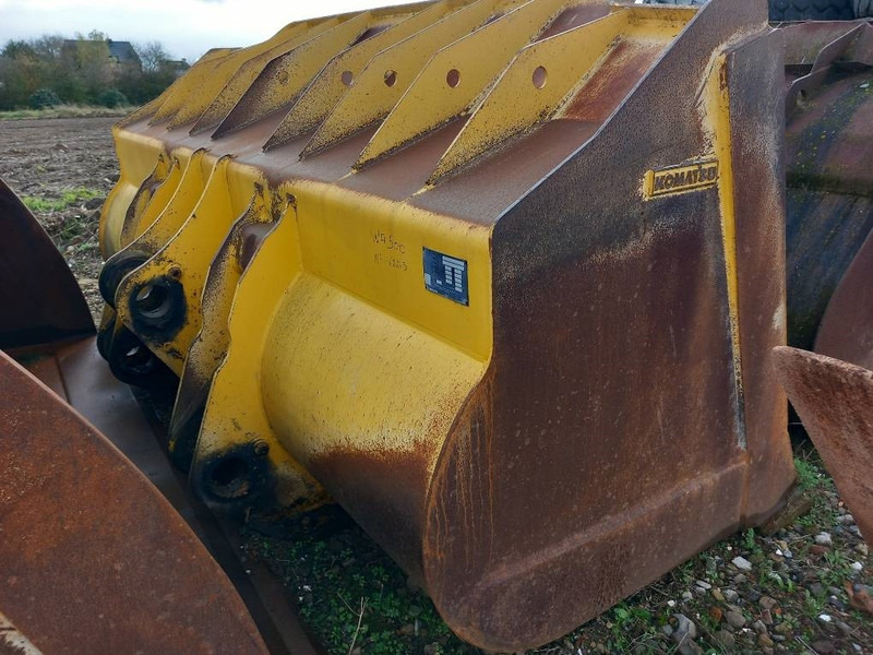 Komatsu WA500-7 - Корпа за Градежна машина: слика 3 Komatsu WA500-7 - Корпа за Градежна машина: слика 3