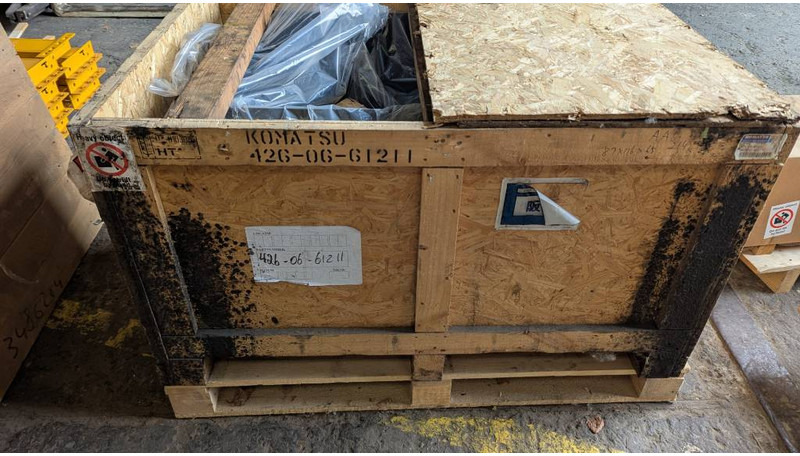 Komatsu WA600-8 BATTERY BOX 426-06-61211 - Рамка/ Шасија за Градежна машина: слика 2 Komatsu WA600-8 BATTERY BOX 426-06-61211 - Рамка/ Шасија за Градежна машина: слика 2