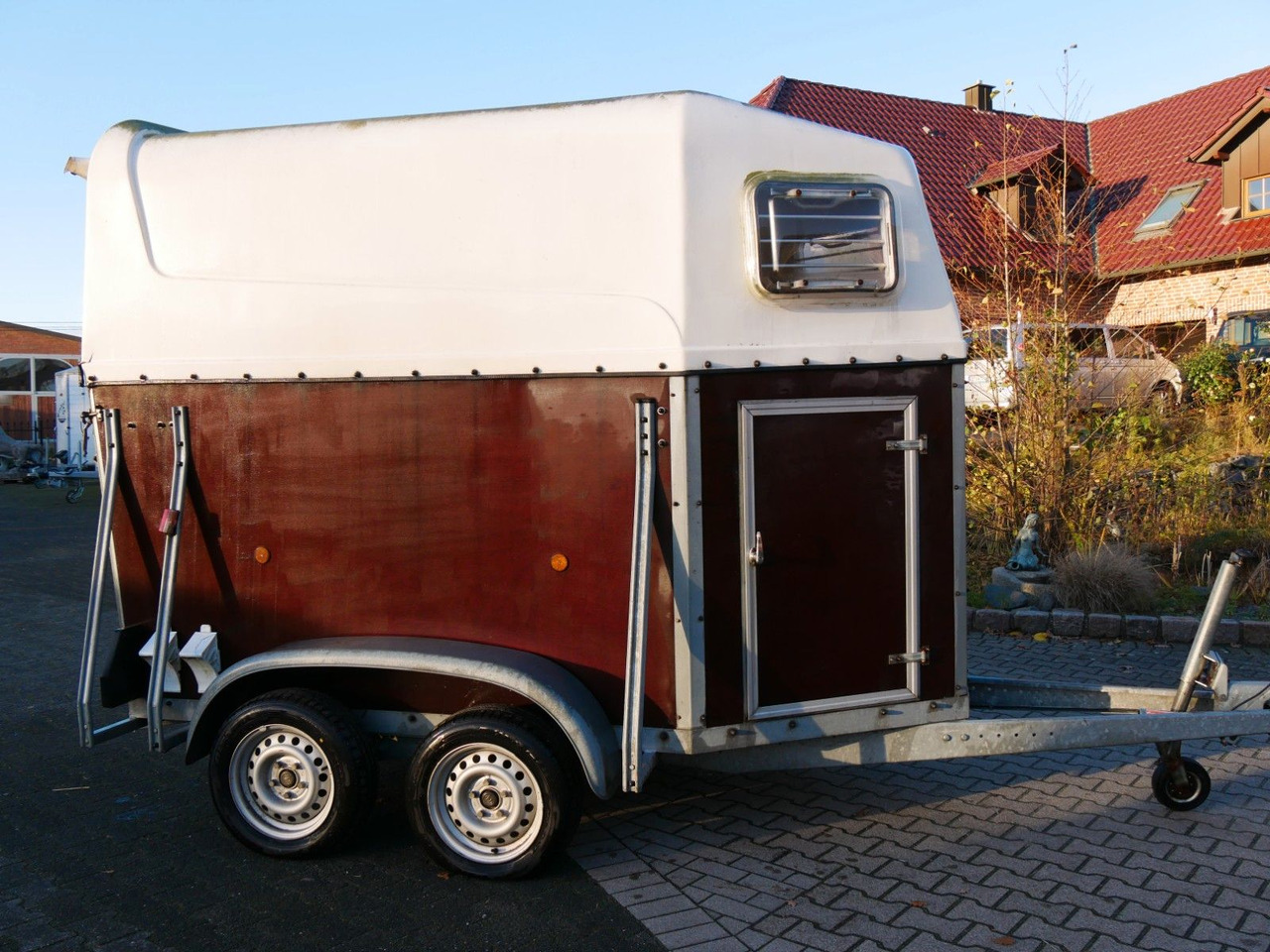 Holz Poly 2 Pferde - Приколка за добиток: слика 1 Holz Poly 2 Pferde - Приколка за добиток: слика 1