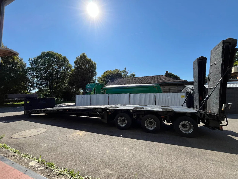 Goldhofer STZ -TL 3 -33/80 3-Achs TL 3x Lenk Rampen TÜV NEU! STZ -TL 3 -33/80 3-Achs TL 3x Lenk Rampen TÜV NEU! - Полуприколка: слика 3 Goldhofer STZ -TL 3 -33/80 3-Achs TL 3x Lenk Rampen TÜV NEU! STZ -TL 3 -33/80 3-Achs TL 3x Lenk Rampen TÜV NEU! - Полуприколка: слика 3