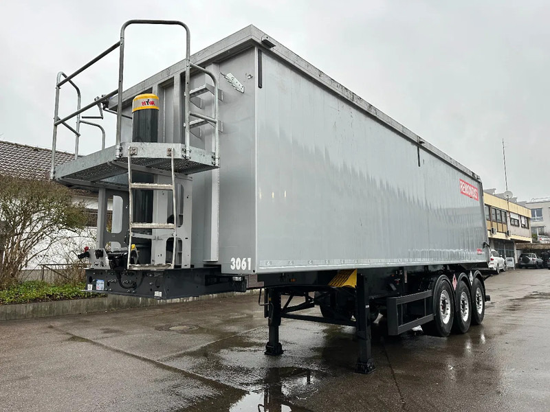 Langendorf SKA24/30*TÜV NEU!*45m³*Getreide VOLLALU Kipper - Полуприколка: слика 1 Langendorf SKA24/30*TÜV NEU!*45m³*Getreide VOLLALU Kipper - Полуприколка: слика 1