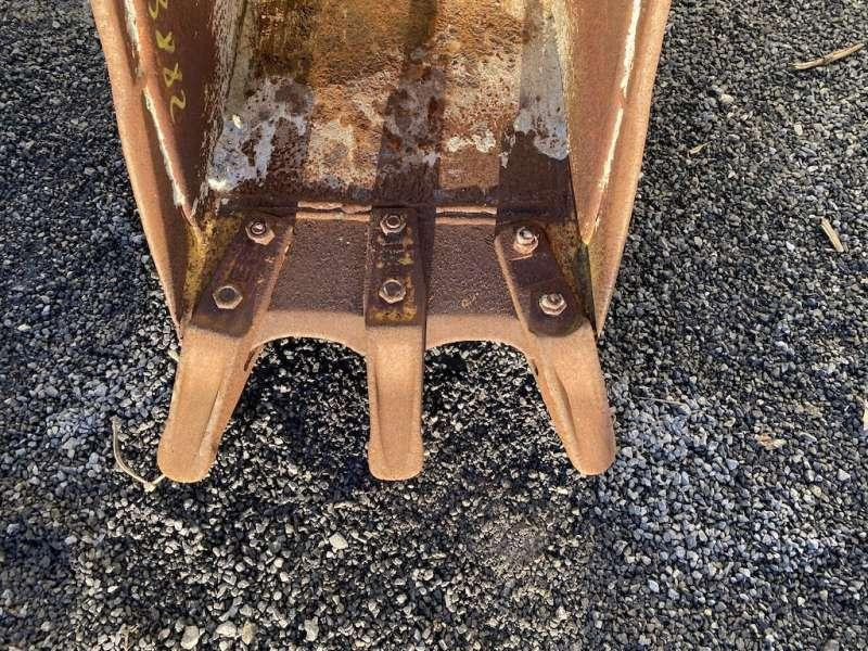 CATERPILLAR 420mm - Корпа за багер: слика 2 CATERPILLAR 420mm - Корпа за багер: слика 2