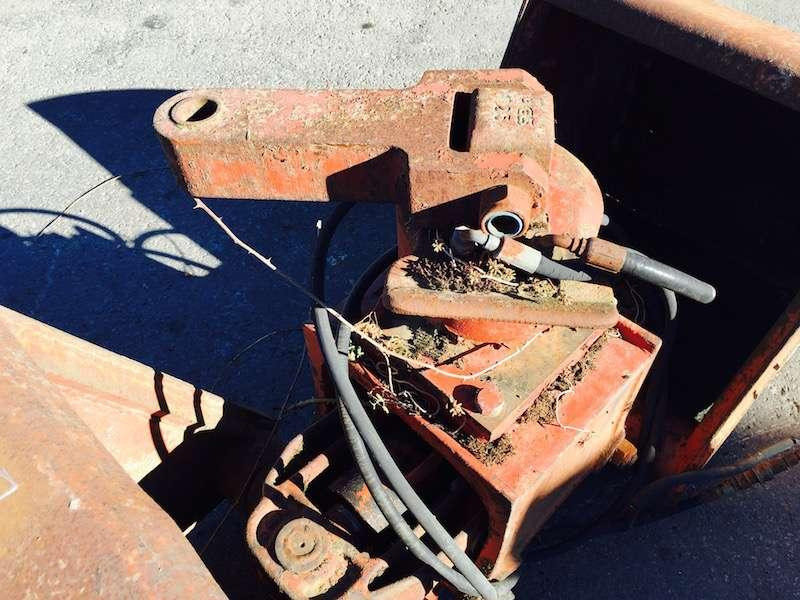 Camion avec rotator - coquilles 500mm reprise - ouverture 1500mm - Фаќалка: слика 2 Camion avec rotator - coquilles 500mm reprise - ouverture 1500mm - Фаќалка: слика 2