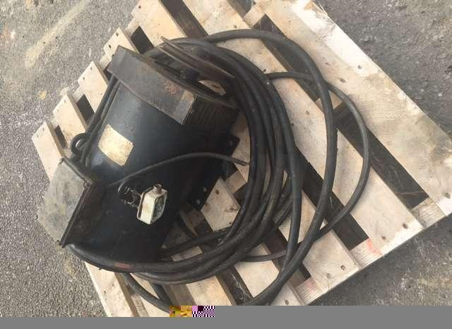 LEROY SOMER Génératrice Electroaimant - MS 1322 M32 - Електричен систем за Градежна машина: слика 3 LEROY SOMER Génératrice Electroaimant - MS 1322 M32 - Електричен систем за Градежна машина: слика 3