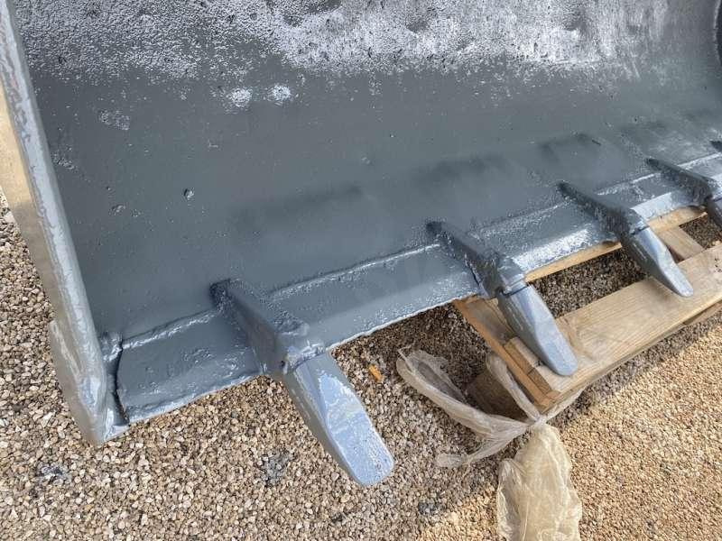 MECALAC 2140 mm-Series 8/10/11/12 - Корпа за натоварувач: слика 3 MECALAC 2140 mm-Series 8/10/11/12 - Корпа за натоварувач: слика 3