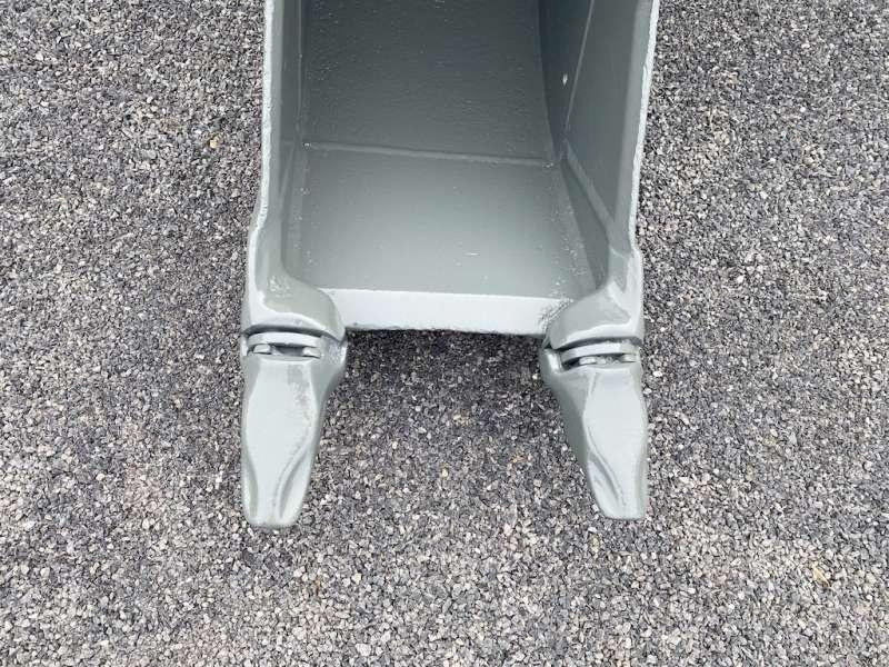 MECALAC en bute 350mm - Séries 8 / 10 / 11 et 12 - Корпа за багер: слика 2 MECALAC en bute 350mm - Séries 8 / 10 / 11 et 12 - Корпа за багер: слика 2