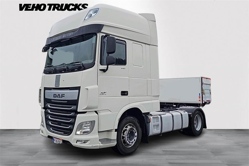 DAF XF 440 - Камион влекач: слика 1 DAF XF 440 - Камион влекач: слика 1