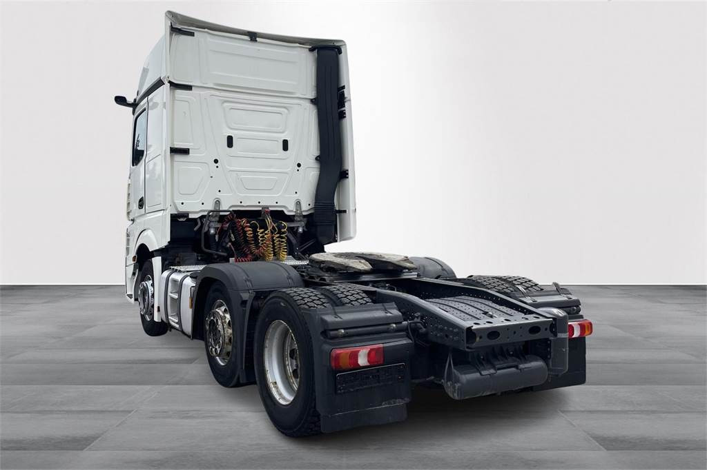 Mercedes-Benz ACTROS 2551LS 6x2/4 Väliteli - Камион влекач: слика 5 Mercedes-Benz ACTROS 2551LS 6x2/4 Väliteli - Камион влекач: слика 5