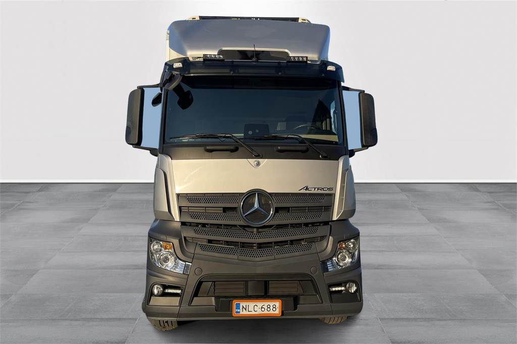 Mercedes-Benz ACTROS L 2551 6x2 FRC 06/2027 - Изотермален камион: слика 2 Mercedes-Benz ACTROS L 2551 6x2 FRC 06/2027 - Изотермален камион: слика 2