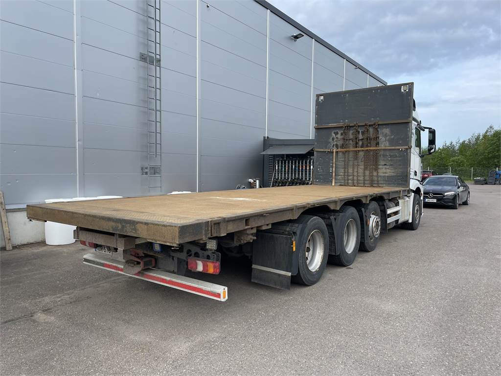 Mercedes-Benz Actros L - Камион со платформа: слика 4 Mercedes-Benz Actros L - Камион со платформа: слика 4