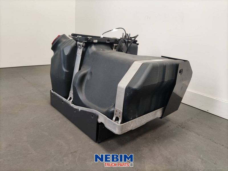 Volvo Volvo - 23267256 - Adbluetank - Резервни делови за Камион: слика 2 Volvo Volvo - 23267256 - Adbluetank - Резервни делови за Камион: слика 2