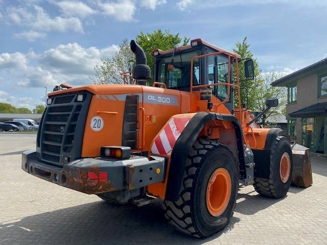 Doosan DL 300-3 (12005349) - Натоварувач на тркала: слика 5 Doosan DL 300-3 (12005349) - Натоварувач на тркала: слика 5