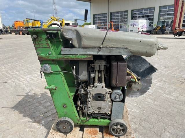 Lissmac FS-16 D/I (12005321) - Градежна машина: слика 5 Lissmac FS-16 D/I (12005321) - Градежна машина: слика 5