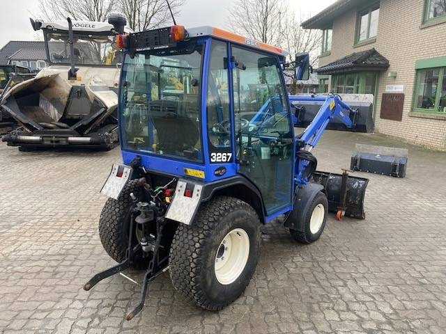 Iseki TM 3267 AHL K (12005269) - Мини трактор: слика 5 Iseki TM 3267 AHL K (12005269) - Мини трактор: слика 5