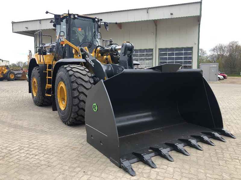 John Deere 744 P MIETE / RENTAL (12002126) - Натоварувач на тркала: слика 4 John Deere 744 P MIETE / RENTAL (12002126) - Натоварувач на тркала: слика 4