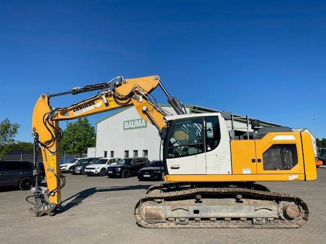 Liebherr R 922 LC (G8) MIETE / RENTAL (12001992) - Багер гасеничар: слика 2 Liebherr R 922 LC (G8) MIETE / RENTAL (12001992) - Багер гасеничар: слика 2