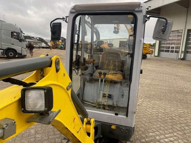 Мини багер Neuson 1404 (12005542): слика 15 Мини багер Neuson 1404 (12005542): слика 15