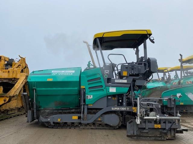 Vögele S 1300-3i MIETE / RENTAL (12001226) - Асфалтен поплочувач: слика 2 Vögele S 1300-3i MIETE / RENTAL (12001226) - Асфалтен поплочувач: слика 2
