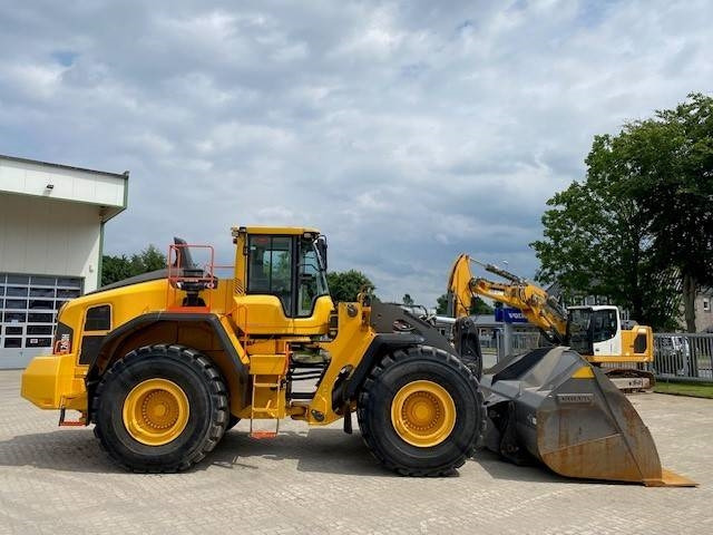 Volvo L 260 H 6.8 cbm MIETE / RENTAL (12002252) - Натоварувач на тркала: слика 5 Volvo L 260 H 6.8 cbm MIETE / RENTAL (12002252) - Натоварувач на тркала: слика 5