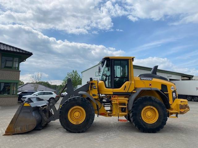 Volvo L 90 H MIETE / RENTAL (12002215) - Натоварувач на тркала: слика 1 Volvo L 90 H MIETE / RENTAL (12002215) - Натоварувач на тркала: слика 1