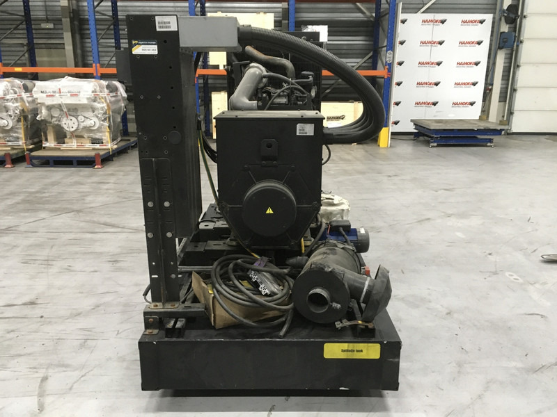 John Deere 6068HFU82 GENERATOR 200KVA USED - Генераторска поставка: слика 4 John Deere 6068HFU82 GENERATOR 200KVA USED - Генераторска поставка: слика 4