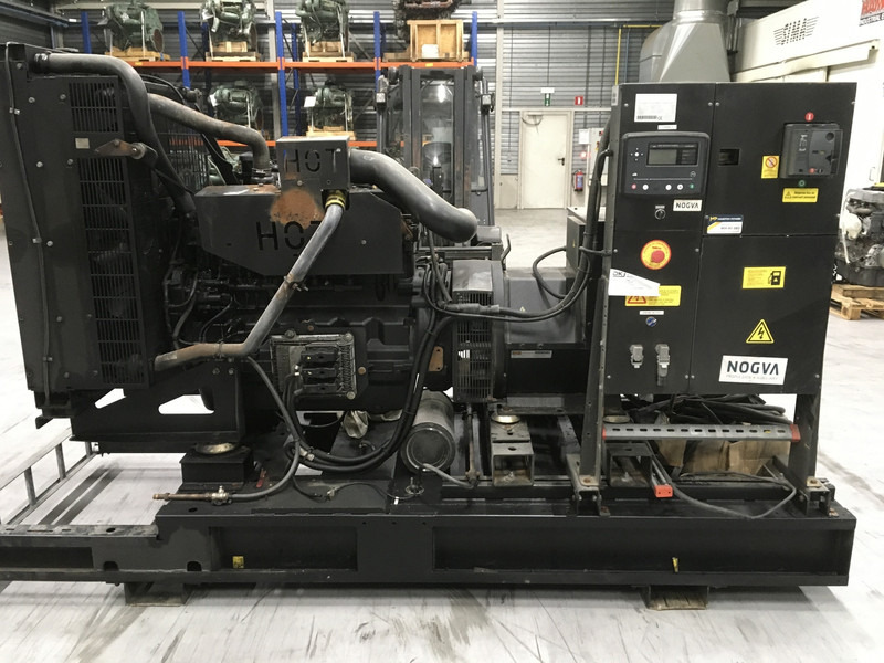 John Deere 6068HFU82 GENERATOR 200KVA USED - Генераторска поставка: слика 5 John Deere 6068HFU82 GENERATOR 200KVA USED - Генераторска поставка: слика 5