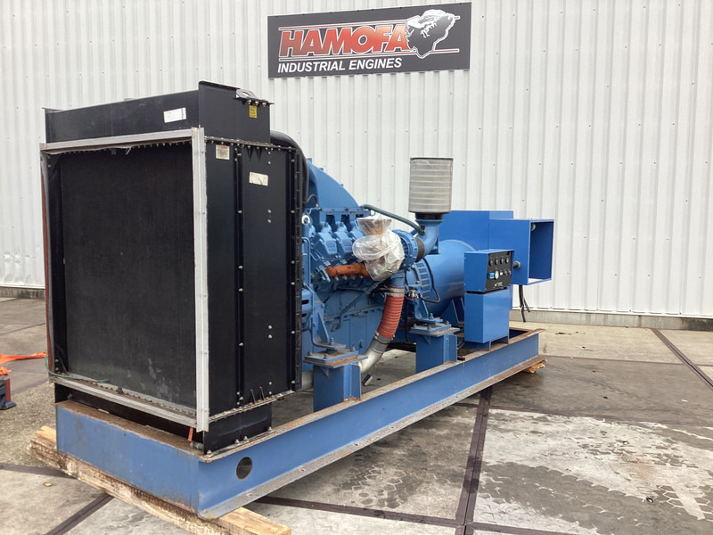 MTU 12V2000 GENERATOR 937KVA USED - Генераторска поставка: слика 2 MTU 12V2000 GENERATOR 937KVA USED - Генераторска поставка: слика 2