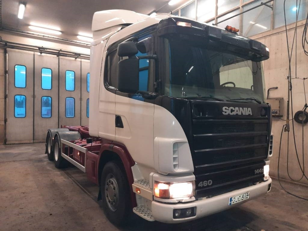 Scania R 144 - Камион со кука за подигање: слика 2 Scania R 144 - Камион со кука за подигање: слика 2