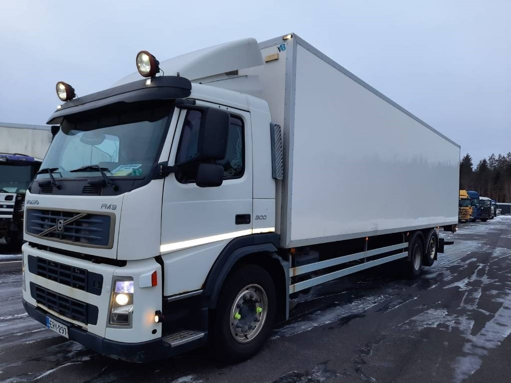 Volvo FM 9 300 - Камион сандучар: слика 1 Volvo FM 9 300 - Камион сандучар: слика 1