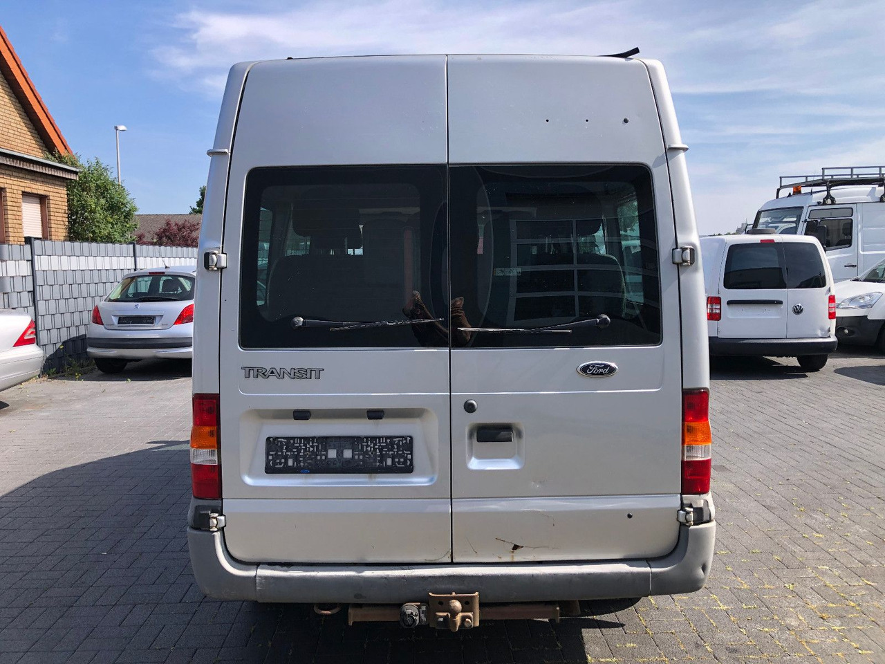 Патничко комбе Ford Transit 2.4 TDi, Heckantrieb, 8-Sitzer, Klima: слика 7