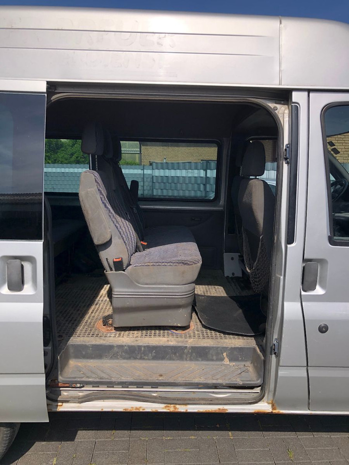 Патничко комбе Ford Transit 2.4 TDi, Heckantrieb, 8-Sitzer, Klima: слика 15