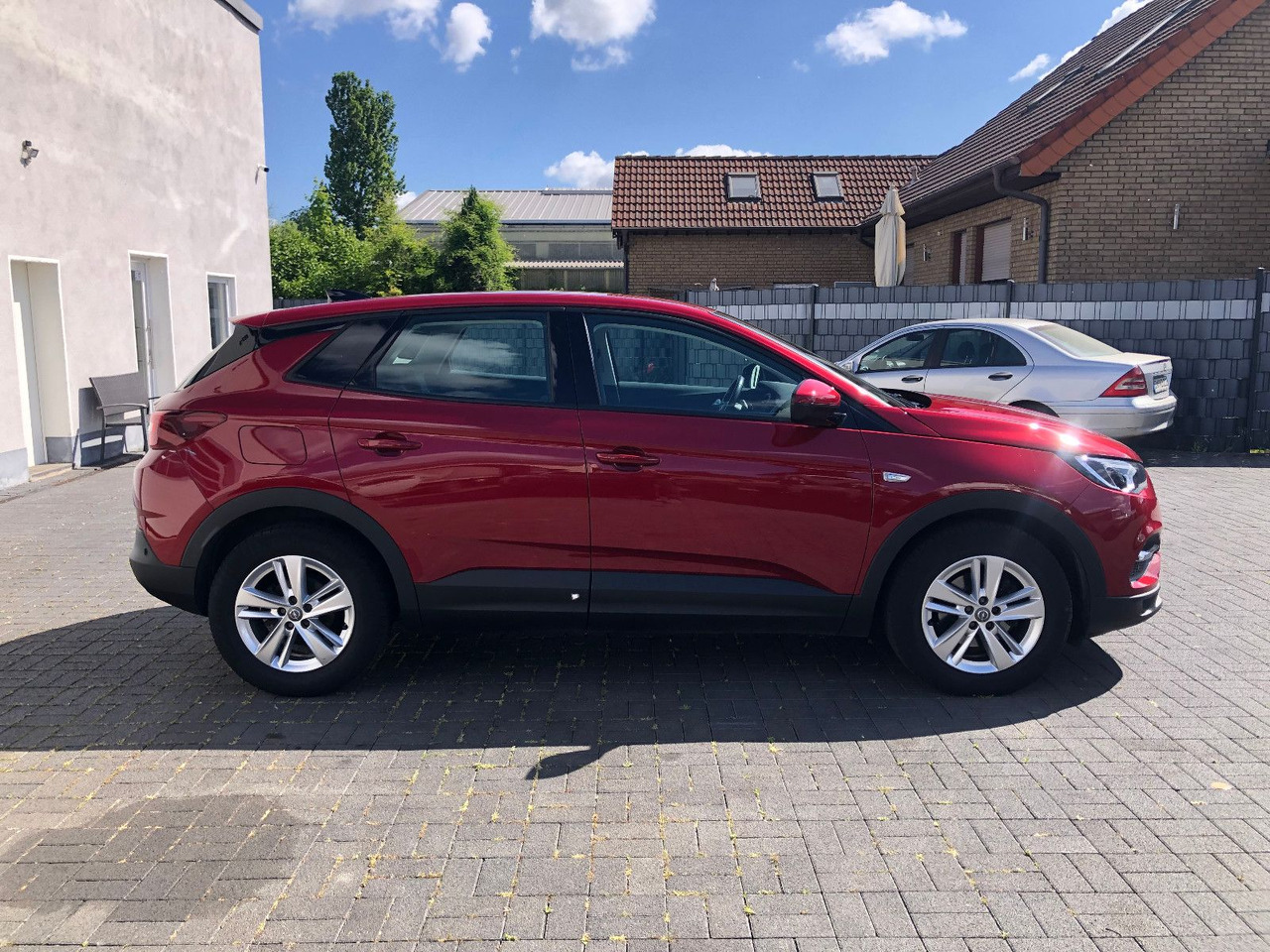 Opel Grandland (X) 1.5 D Automatik Business Edition - SUV: слика 4 Opel Grandland (X) 1.5 D Automatik Business Edition - SUV: слика 4