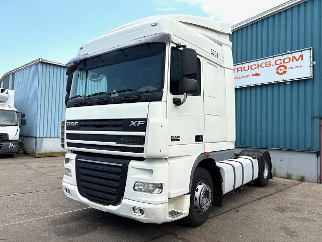 DAF XF 105.460 SPACECAB (4 IDENTICAL UNITS AVAILBLE) (ZF16 MANUAL GEARBOX / MX-BRAKE / 870+430 LITER TANK / FRIDGE / AIRCONDITIONING - Камион влекач: слика 1 DAF XF 105.460 SPACECAB (4 IDENTICAL UNITS AVAILBLE) (ZF16 MANUAL GEARBOX / MX-BRAKE / 870+430 LITER TANK / FRIDGE / AIRCONDITIONING - Камион влекач: слика 1