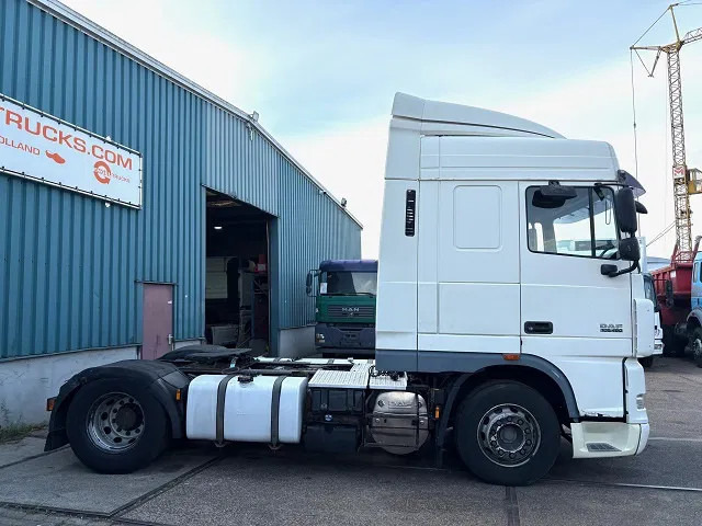 DAF XF 105.460 SPACECAB (ZF-MANUAL GEARBOX / 2x DIESELTANK / MX-ENGINE BRAKE / AIRCONDITIONING / FRIDGE / ETC.) - Камион влекач: слика 3 DAF XF 105.460 SPACECAB (ZF-MANUAL GEARBOX / 2x DIESELTANK / MX-ENGINE BRAKE / AIRCONDITIONING / FRIDGE / ETC.) - Камион влекач: слика 3