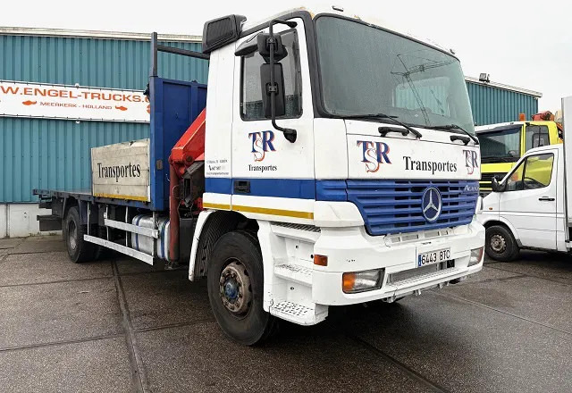 Mercedes-Benz Actros 2031 K WITH PALFINGER PK1101 CRANE (MANUAL GEARBOX / FULL STEEL SUSPENSION / REDUCTION AXLE / REMOTE CONTROL) - Камион со кран: слика 2 Mercedes-Benz Actros 2031 K WITH PALFINGER PK1101 CRANE (MANUAL GEARBOX / FULL STEEL SUSPENSION / REDUCTION AXLE / REMOTE CONTROL) - Камион со кран: слика 2