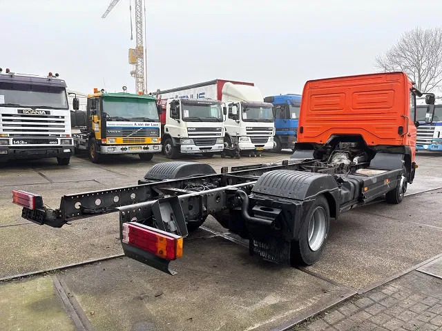 Mercedes-Benz Atego 823L DAY CAB (6-CILINDER) 4x2 CHASSIS (MANUAL GEARBOX / SPER DIFFERENTIAL / 6-CILINDER ENGINE) - Камион со кабинска шасија: слика 3 Mercedes-Benz Atego 823L DAY CAB (6-CILINDER) 4x2 CHASSIS (MANUAL GEARBOX / SPER DIFFERENTIAL / 6-CILINDER ENGINE) - Камион со кабинска шасија: слика 3