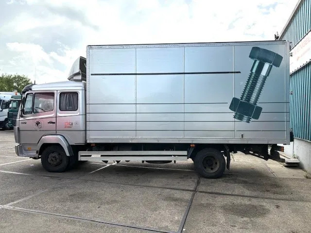 Mercedes-Benz LK 817 (6-CILINDER) ORIGINAL DUTCH TRUCK WITH CLOSED BOX (MANUAL GEARBOX / FULL STEEL SUSPENSION) - Камион сандучар: слика 5 Mercedes-Benz LK 817 (6-CILINDER) ORIGINAL DUTCH TRUCK WITH CLOSED BOX (MANUAL GEARBOX / FULL STEEL SUSPENSION) - Камион сандучар: слика 5
